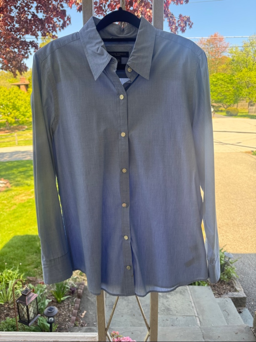 Banana Republic Light Blue Button-Down Dress Shirt
